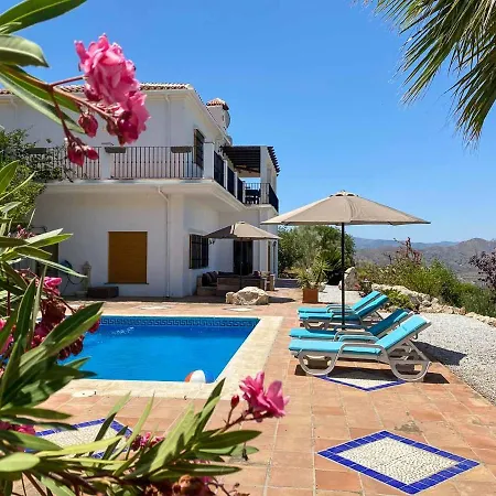 Villa Azar *