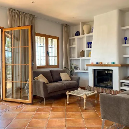 Villa Azar